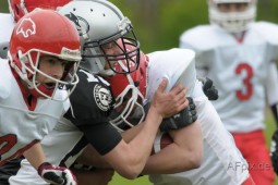 U16 schlägt Huskies zum Start