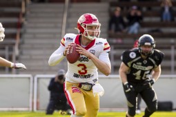 Week 1: Cougars empfangen Huskies am Buni